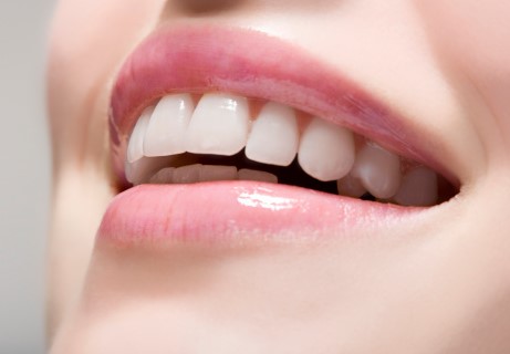 Hàm răng đẹp, nụ cười xinh (ảnh st internet)